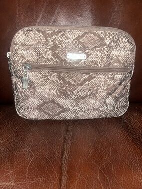 Baggallini Crossbody Bag NEW
